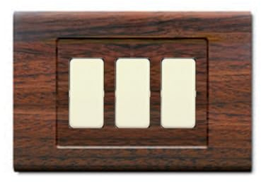 PLACCHE IN TECNOPOLIMERO, COMPATIBILE CON BTICINO MAGIC, 3 MODULI/POSTI, COLORE LEGNO SCURO, ALTA QUALITA', SQUADRATE, RETTANGOLARI, DESIGN CLASSICO, PER INTERRUTTORI/PRESE
