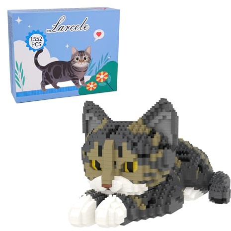 Larcele 1552 Pièces Micro Blocs de Construction Kit, Bricolage Mini Blocs de Briques Jouet Set pour Les 12 Ans et Plus KLJM-05 (Chat Chinois Li Hua)