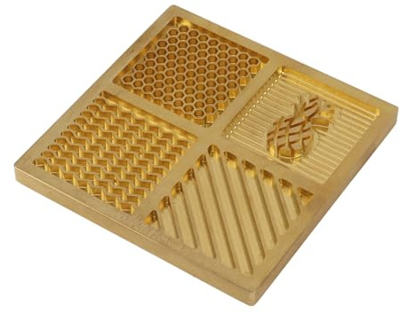 Brass Ice Tray, Personalized Ice Cube Stamp Molds Convenient and Easy to Maintain Ice Cube DIY Tray Thick Material Ice Stamp Tray for Cocktail Enthusiast