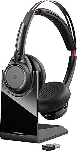 Plantronics - Voyager Focus UC mit Ladestation (Poly) - Bluetooth Dual-Ear (Stereo) Headset mit Boom-Mikrofon - USB-A Kompatibel mit PC, Aktive Geräuschunterdrückung, Teams (zertifiziert), Zoom & mehr