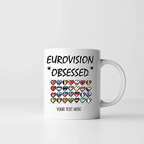 Ditzy Doll Mug personnalisé – 325 ml – Cadeau d'anniversaire amusant avec texte personnalisé pour Noël, café, thé, blague (Obsessed de l'Eurovision)