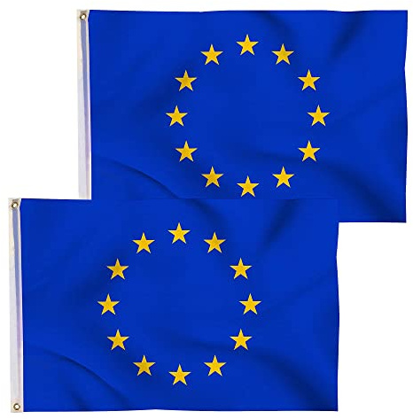 GUSTO 2 Bandiere Europa Unione Europea 90 x 150 cm con 2 Occhielli in Metallo Tessuto Resistente allo Sbandieramento e Intemperie (2 pezzi - Unione Europea, 90 x 150 cm)