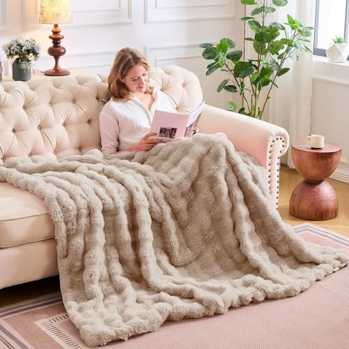 Wajade Luxury Fluffy Rabbit Fur Throw Super Soft Faux Fur Blanket Warm Fuzzy Large Blanket for Bed Couch Car Cozy,Linen 230x230CM