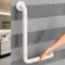OTOmitra Poignées de poignée pour les seniors, poignée de baignoire 45x30cm en acier inoxydable, poignée de douche sans glissement avec fluorescence, assemblage mural en forme de L