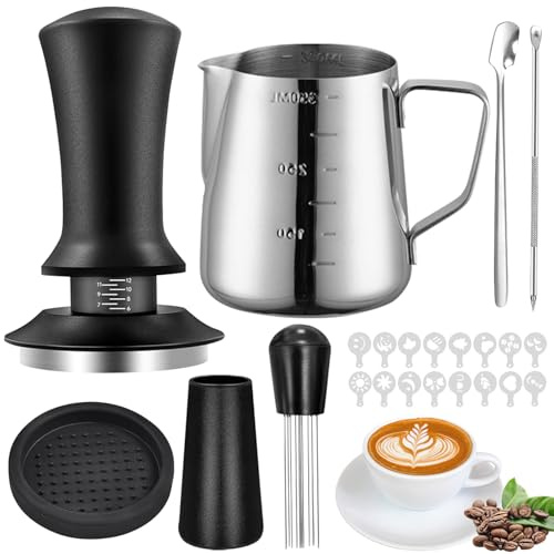 MIUUIPI Juego de 22 accesorios para cafeteras de 51 mm, incluye jarra de espuma, tamper, cuchara agitadora, tapete, agitador, agitador, agitador, batidor de café, bolígrafo de arte latte y plantillas