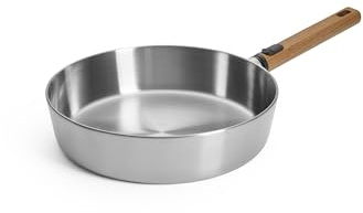 Woll – Logic Steel Hochrandpfanne Ø 28 cm, 7 cm hoch – Edelstahlpfanne Induktion, PFAS-frei – Antihaftpfanne mit nachhaltigem & abnehmbarem Holzstiel – für alle Herdarten