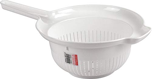 Plastic Strainer with Handle Colander Basket for Food Wash Pasta Rice Vegitable Spaghetti Salad Draining Water Kitchen Basket 24cm (White)