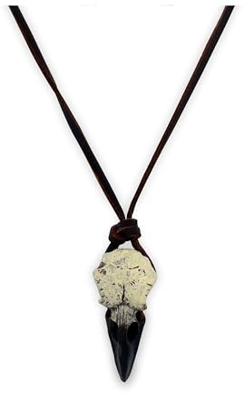Hanary Helm of Awe Necklace, Stainless Steel Viking Raven Skull Aegishjalmr Protection Talisman Pendant