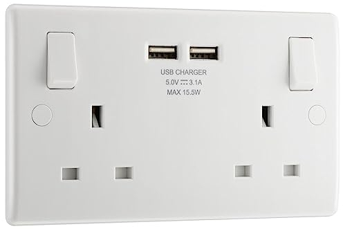 BG Electrical Double Switched Power Wall Plug Socket with Two USB Charging Ports, Round Edge, White Moulded, 13A, 15W, 822U3
