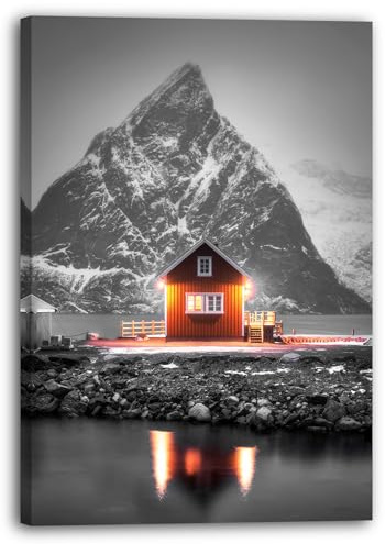 Printistico Leinwandbild (30x40cm) Beleuchtetes Haus aus am Fjord, nordische Fotografie mit Berg Landschaft, echter Holz-Keilrahmen inkl. Aufhänger, handgefertigt in Deutschland
