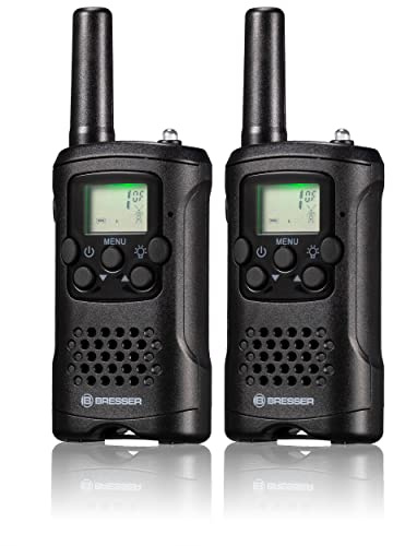 Bresser FM Walkie Talkie 2er Set mit hoher Reichweite bis zu 6 km, integrierter Taschenlampe und Frei-Hand-Funktion, Schwarz, Deutsch