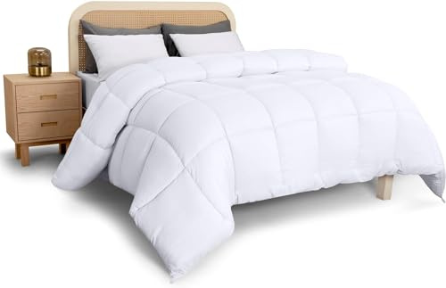 Utopia Bedding 220x240 cm, Bettdecke aus Mikrofaser für Ganzjährigen Komfort, Extrem Weiche Bettdecke (Weiß)