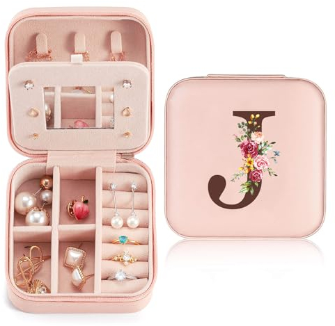 Sinekong Boîte à Bijoux avec Lettre Initiale J Petit Boite a Bijoux Femme avec Miroir Boite à Bijoux de Voyage Coffret à Bijoux en Cuir PU pour Femme et Fille Cadeau pour Mariage Anniversaire Noël