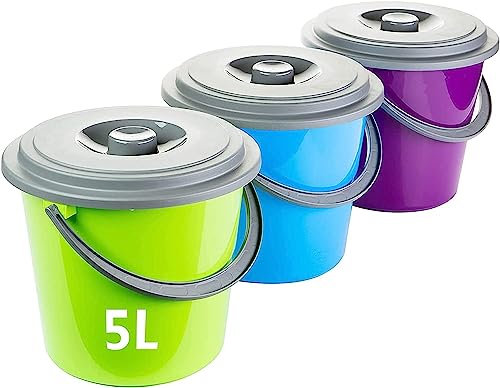 2friends Maria - Lot de 3 seaux de nettoyage - 5 l - En plastique - Avec couvercle - Convient à un usage alimentaire - 3 couleurs assorties - Fabriqué en UE - Modèle : Maria