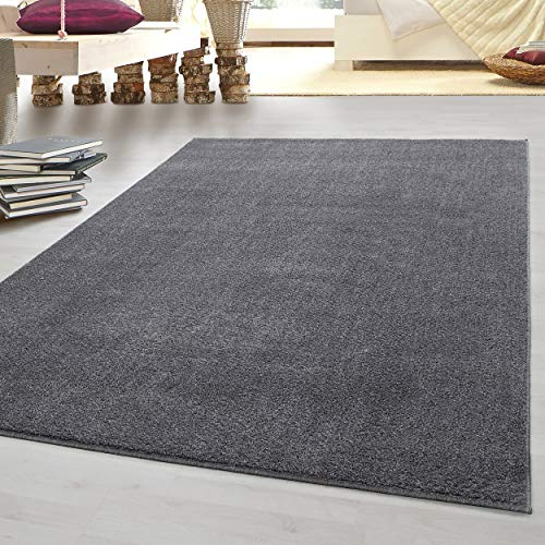 HomebyHome Kurzflor Teppich Wohnzimmer 140 x 200 cm Hellgrau - Modern Gabbeh-Look Teppich Extra Weich, Pflegeleicht und Langlebig - Ideal für Schlafzimmer, Küche und Esszimmer