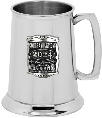 English Pewter Company 1 Pint Pewter Graduation Tankard Beer Mug Personalised with Your Year – Perfect Keepsake Gift for that Special Day – Gift Box [GRAD03]