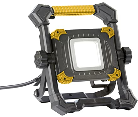 Northpoint LED Baustrahler Arbeitsstrahler 50W 5000K tageslichtweiß stufenlos dimmbar 3m Kabel integrierte Steckdose