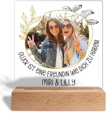 True Statements Personalisiertes Glasbild mit Foto und Namen „Glück ist eine Freundin wie dich zu haben!“ - Acrylglas inkl. Holzsockel - 15x18 cm - Foto-Geschenk, Acrylaufsteller