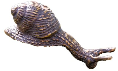 IDYL Bronze-Skulptur Schnecke mini gebogen 3 x 7,5 x 2,5 cm