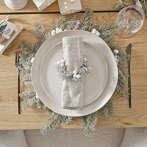 Ginger Ray Foliage Christmas Table Place Mats with Berries Tabletop Decoration