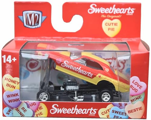 M2 Machines 1971 Dodge Challenger Funny Car, 9,250 PCS Cutie Pie