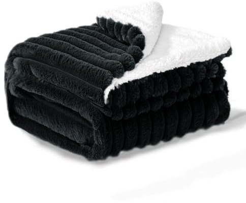 BEDELITE warme Decke Sherpa Kuscheldecke Flauschig Schwarz 150x200 | dicke Deko Fleecedecke, Cord Überwurf für Wohnzimmer und Schlafzimmer, weiche Wohndecke, Tagesdecke, das ideale Geschenk