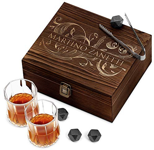 Maverton Set di Pietre da Whisky, in un cofanetto di legno | Incisione su misura, 8 cubetti di ghiaccio+2 bicchieri, riutilizzabili, in granito, Regalo per coppia, fantasia