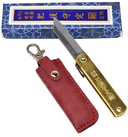 HIGO NO KAMI Couteau de Poche Pliant Artisanal Japonais Warikomi Manche Laiton et sa Pochette Couteau Estampillé Fait Main au Japon par Nagao Kanekoma (Rouge)