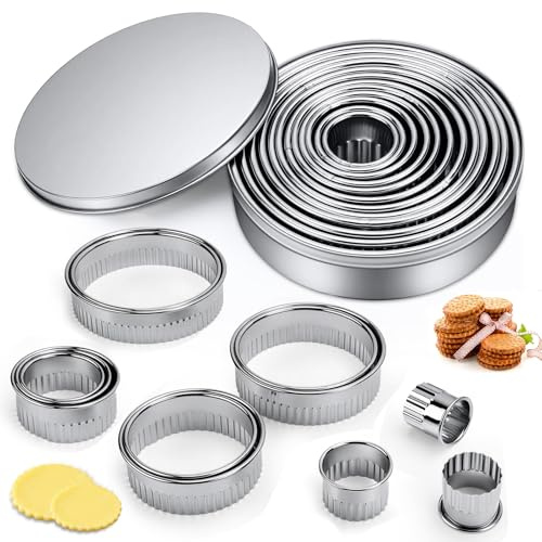 QGGTQG Runde Geriffelte Ausstecher Set, 12 Stück, Edelstahl, Mini Ausstechformen mit Aufbewahrungsbox für Kekse, Kuchen, Gebäck, Donut, Fondant (Wellig)