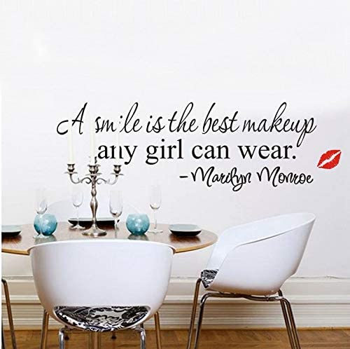 PiWine Vinilo con Frase El Sonrisa de Labios Rojos es el Mejor - Decoración para Dormitorio o Sala de Estar 63x20 cm