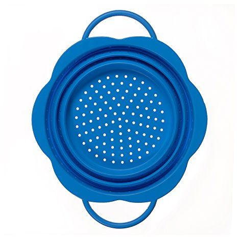 Kochblume Faltsieb M | Premium-Silikon & BPA frei| Hitzebeständig | Spülmaschinenfest | Platzsparend | Farbe: blau