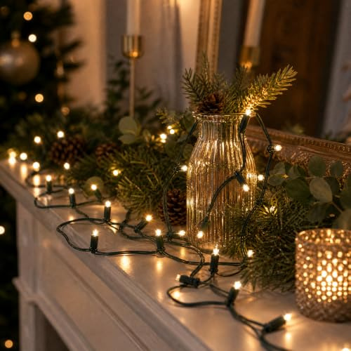 hellum LED Lichterkette innen mit Stecker, 30 Mini-LEDs warmweiß, beleuchtete Länge 4,35 m, grünes Kabel, für Wohnzimmer, Weihnachtsbaum, Partydeko, <59lm, 150292