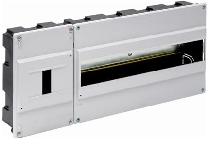 Scatola da incasso per 16 elementi, con massetto, ideale per impianti elettrici e distribuzione sicura dei circuiti.