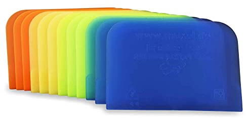 Rascador de masa simple para masilla de masa, tarjeta o cortador de pan de masa para hornear de plástico, raspador para alisar la masa Material flexible… (6) (12)