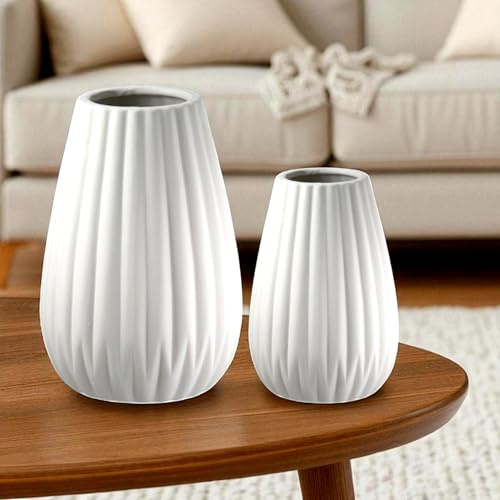 GILDE Deko Vasen Set 2-teilig – Matte Vase Weiß Höhe 12,5/17 cm – kleine Deco Blumenvasen Porzellan Vase für Pampasgras Tulpen – Dekoration Moderne Frühling Geschenke für Frauen Muttertag