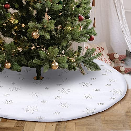 JOYUE Weihnachtsbaumdecke Rund 78 cm Weihnachtsbaumrock mit Silber Schneeflocken, Weihnachtsbaum Rock Weiß Plüsch Kunstfell, Christbaumdecke, Christbaumständer Decke für Weihnachten (Silber)