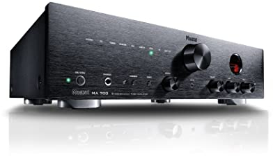 Magnat MA 700, amplificatore ibrido di fascia alta con prestadio tubolare e potenza transistor