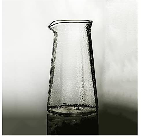 GRFIT Wasserkaraffe 17.9 Unzen Glaskrug mit V-förmigem Auslauf Verdickter Hämmerung Kaltkaraffe Hochtemperaturbeständige Saftkanne Teekanne Wasserkrug