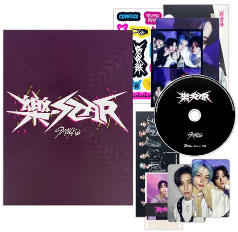Stray Kids - -Rock-STAR (LIMITED STAR Ver.) Photobook + CD-R + Photocard + Panorama Mini Poster + Unit Photocard + Sticker + Mini Poster + 4-Cut Photo Film + Folded Poster + Film Photocards + PVC Card