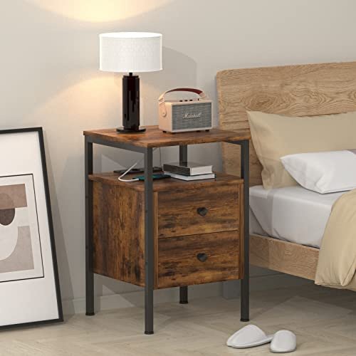 Wohenster d'appoint et Table de Nuit avec Prises et Ports USB, 40x40x61cm Marron Table de Chevet, Cadre en Acier, Bois, Salon, Chambre à Coucher, Assemblage Facile, 2 Tiroirs 1 Compartiment Ouvert