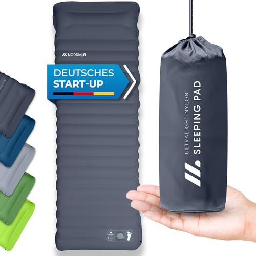 NORDMUT® Isomatte Ultraleicht [mit Reparaturset] - Aufblasbare Luftmatratze Camping kleines Packmaß - Camping Matratze Wetterfest für Outdoor Zelt & Festivals - Dunkelgrau