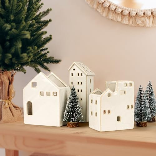 Sunlit Keramik-Weihnachtsdorf-Sets mit 3 Teelichtern und 3 gefrosteten Bäumen, Weihnachtsdekoration für den Innenbereich, rustikale Dekoration, Beige