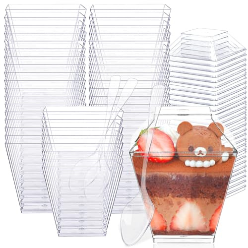 50 stycken dessertburkar i plast 60 ml, med lock och skedar, dessertkoppar P-lastik återanvändbara, dessertskålar fyrkantiga plast, dessertkoppar för mousse pudding glass, dessert party picknick