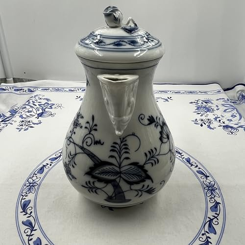 Altes Zwiebelmuster Porzellan Kanne, Teekanne, Kaffeekanne mit Deckel. 18 cm hoch und ca 1,2 L.