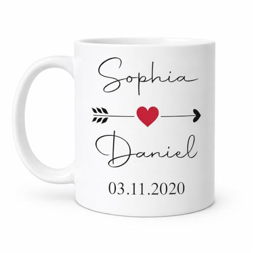 Vacso Trading Personalised Couple Name Mug with Date – Custom Love Heart Arrow Coffee Cup – Romantic Gift for Him or Her, Boyfriend, Girlfriend, Husband, Wife, Anniversary or Valentine’s Day