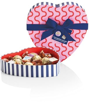 Venchi - Confezione a Forma di Cuore, 18 Cioccolatini Assortiti, 240 Gr, Senza Glutine, Senza Coloranti e Conservanti, Idea Regalo Festa della Mamma