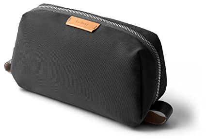 Bellroy Toiletry Kit – Resenecessär i vattentåligt tyg (toalettbehov, parfym, raktillbehör, hårborste, tandborste) | 1,8 l vattenavvisande vävd necessär för hygienartiklar, parfym, raktillbehör, hårborste och tandborste