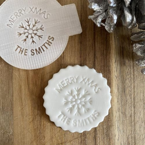 Luck and Luck Personalised Merry Christmas Snowflake Surname Fondant Embosser, Custom Cookie Icing Stamp, Festive Cake Decorating, Cupcake Decoration