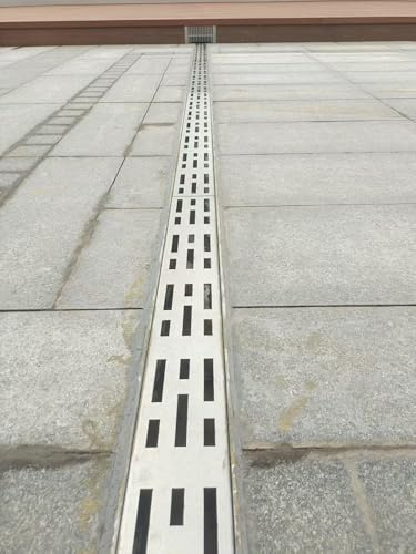 Canale di scarico dell'acqua lineare, lungo 2 m, per una gestione efficiente dell'acqua all'aperto in doccia, passerella, giardino patio