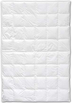 Böhmerwald Exclusiv Daunendecke, Allergikergeeignet, 100% Gänsedaunen, 640g Füllgewicht, Wärmeklasse Normal 200x200cm OEKO-TEX® Standard 100, Kassetten-Decke mit 2,5cm Steg, für 18-22°C Raumtemperatur
